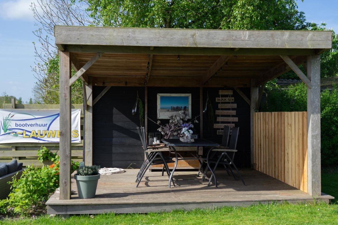 Bed en breakfast Uitrust Lauwerzijl Buitenkant foto
