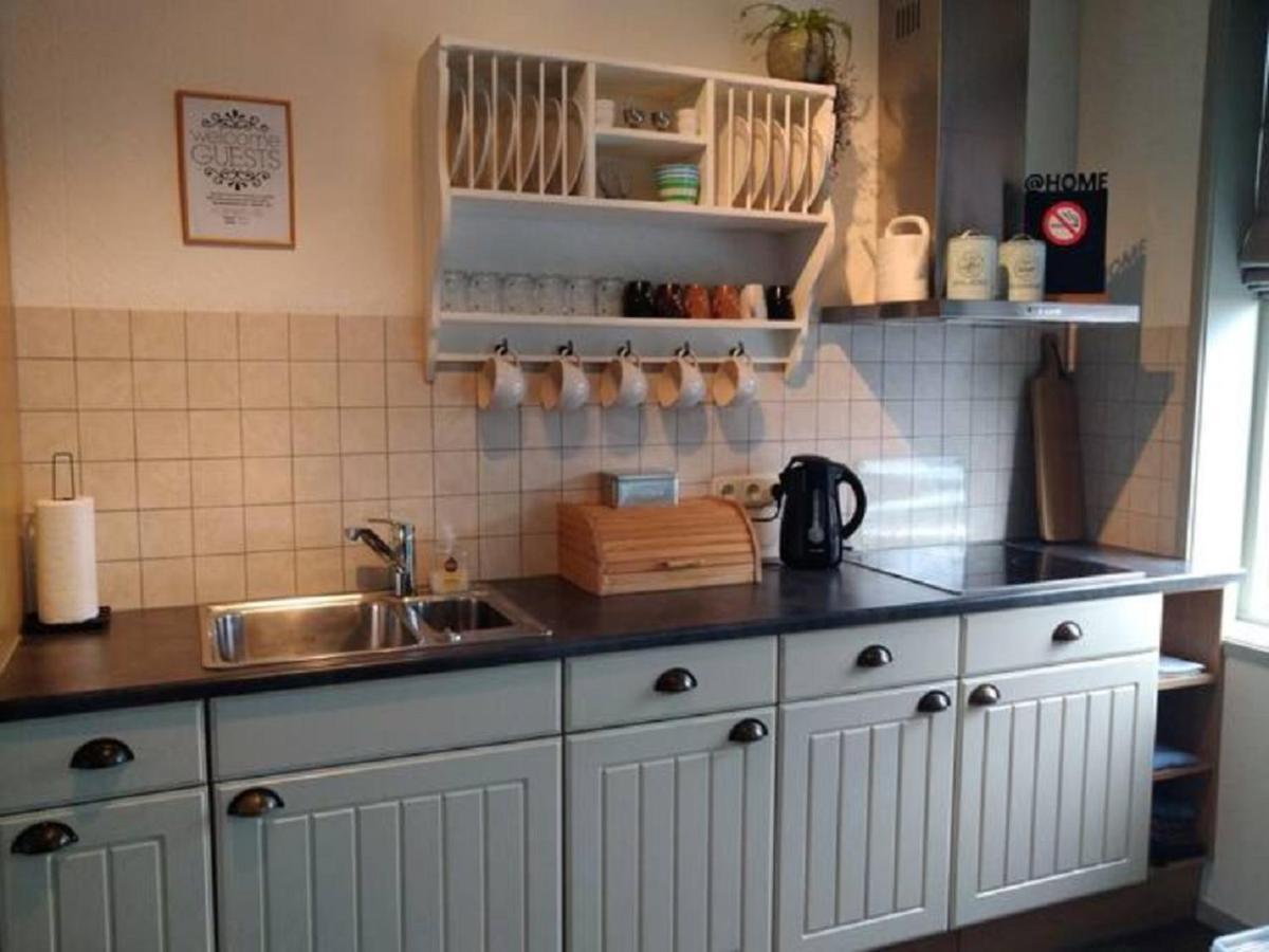 Bed en breakfast Uitrust Lauwerzijl Buitenkant foto