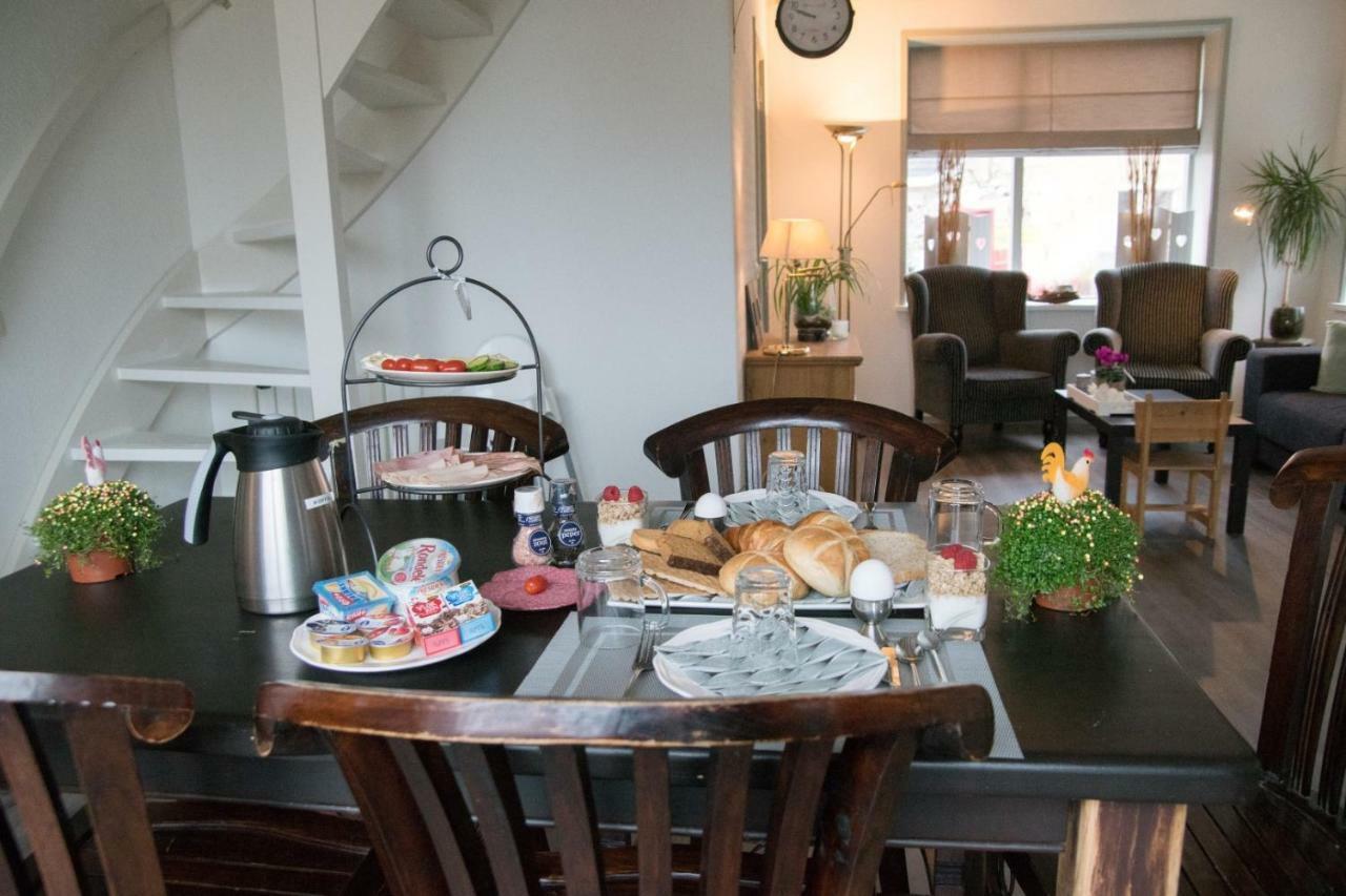 Bed en breakfast Uitrust Lauwerzijl Buitenkant foto